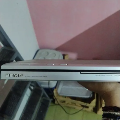 Vendo Aparelho DVD - 50 - Semp