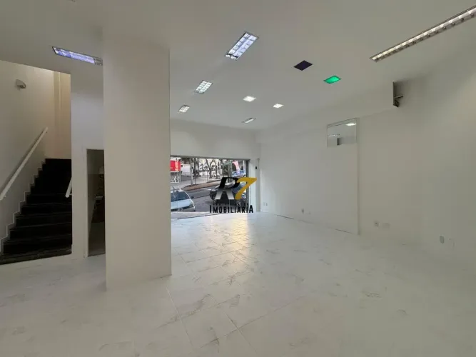 LOJA AMPLA COM EXCELENTE LOCALIZAÇÃO NO BURITIS