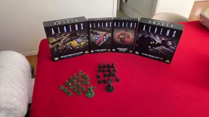 Aliens: Another Glorious Day in the Corps! + 3 Expansões - Board Games