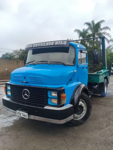 MB 1114 ano 1988 poliguindaste