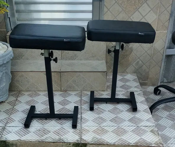 Aparador de braço ( tatuador)