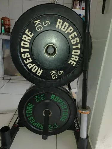 Bumper Plates 100kg + Barra Olímpica Feminina