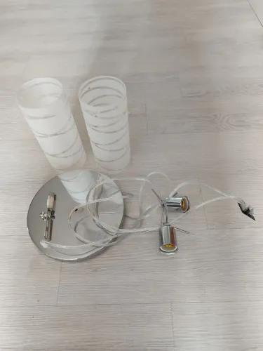Pendente lustre duas lâmpadas vidro branco fosco Bronzearte