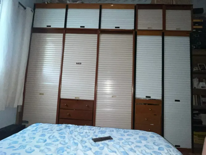 Guarda roupa inteiro