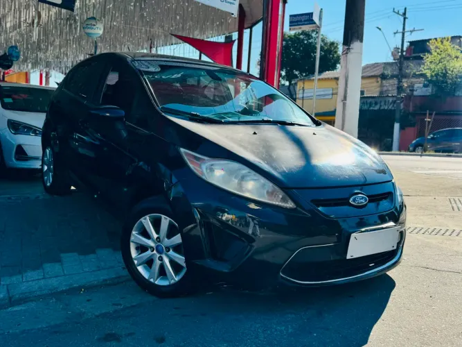 Ford Fiesta SE 1.6 16V Flex 5P 2012
