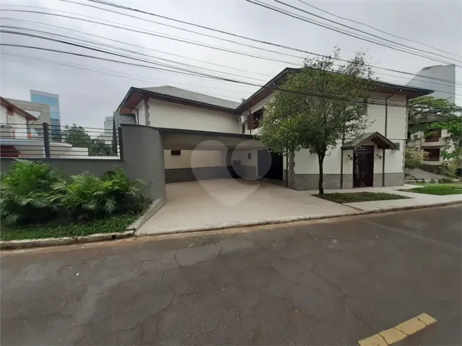 Casa de vila com 4 quartos à venda em Vila tramontano - SP