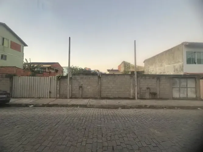 Terreno à venda, 360 m² por R$ 300.000,00 - Novo Horizonte - Macaé/RJ