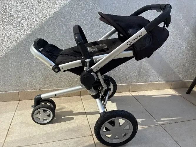 QUINNY BUZZ CARRINHO SEMINOVO