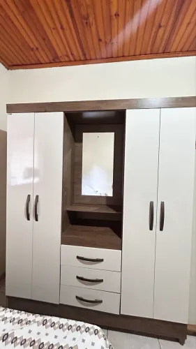 Guarda roupa