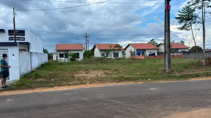 Terreno iranduba 200 mts quadrados