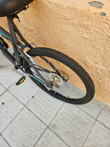 Bicicleta b twin rockrider 340 decathlon