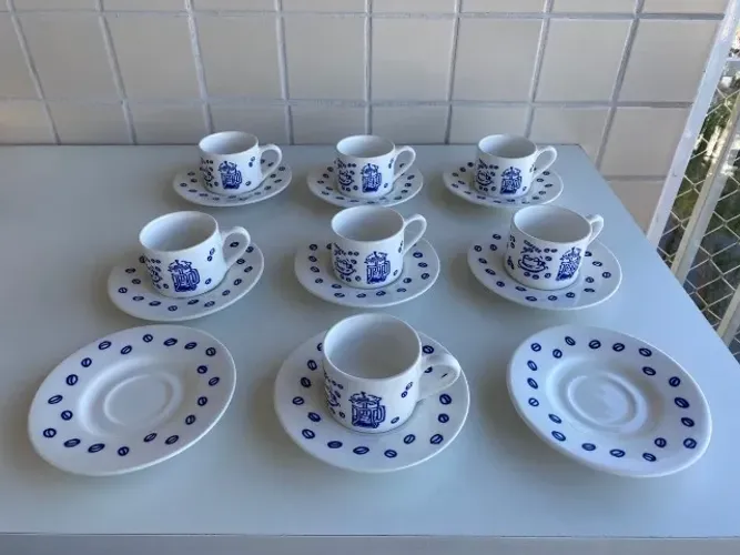 Jogo Xícaras Café , Porcelana Anos 2000
