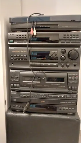 Aparelho de som Sony Vintage com toca-discos
