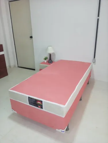 Cama solteiro oferta especial de fábrica, entrega imediata