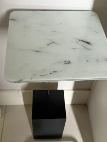 Mesa lateral