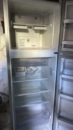 Geladeira eletrolux