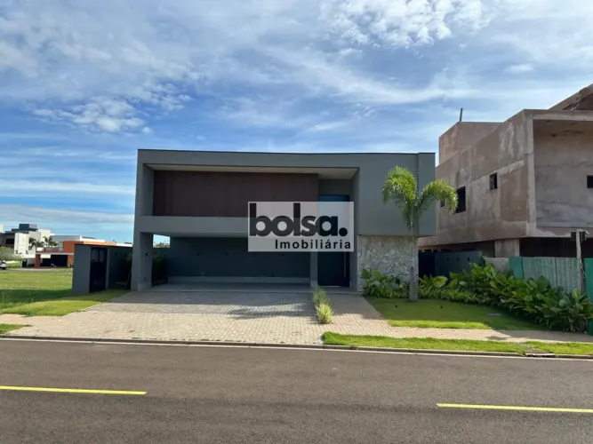 CASA EM CONDOMINÍO com 250 m² e 3 quartos em Alphaville, Bauru - SP