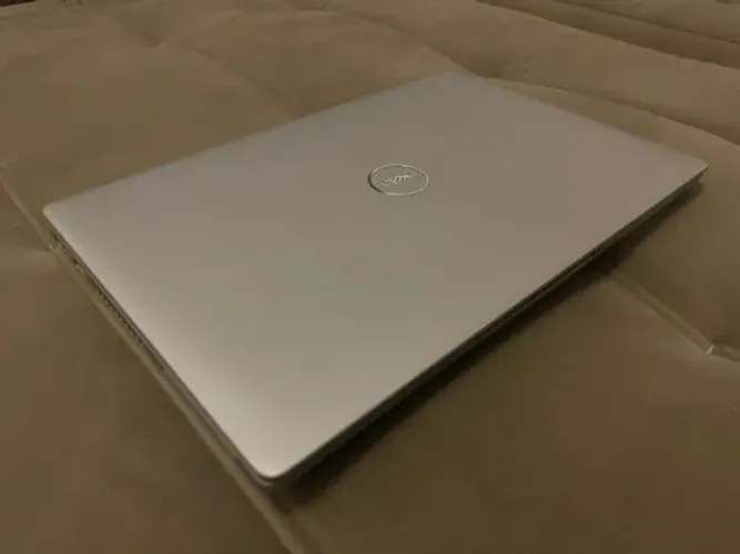 Super Promoção!! Ultrabook Dell i5 Latitude 10a Geração c/ 8Gb de Ram e SSD NVME de 256Gb