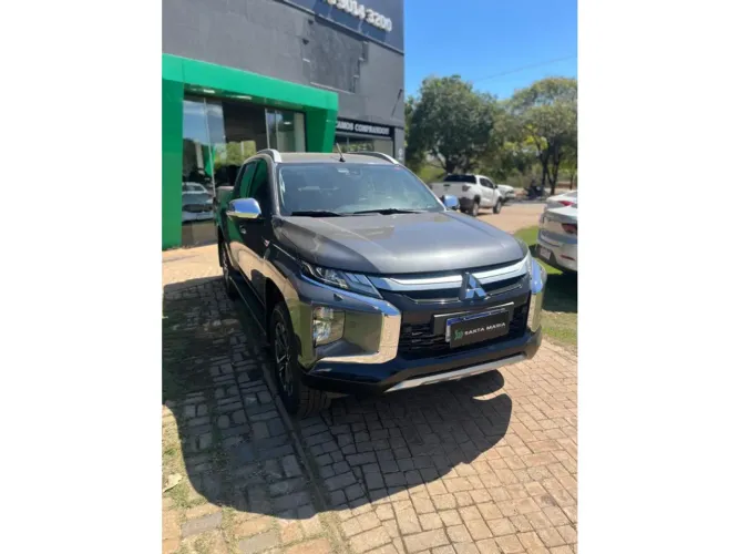 Mitsubishi L200 Triton Sport HPE-S 2.4 CD Dies. AUT 2023