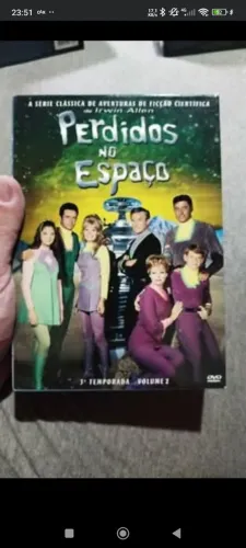 Box DVDs Perdidos no Espaço <br><br>3° temporada volume 2<br>Completa