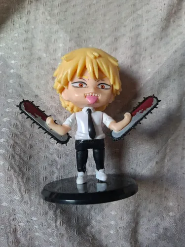 denji chainsaw man figure