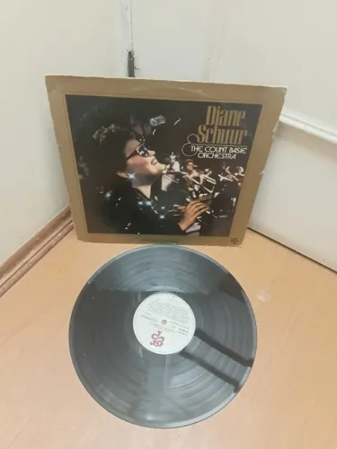 Lp diante schuur the count basie orchestra levo metro trem sp ou pac a cobrar aceito ofert