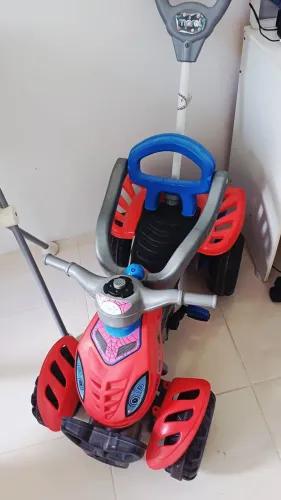 Vendo carrinho tricicolo 