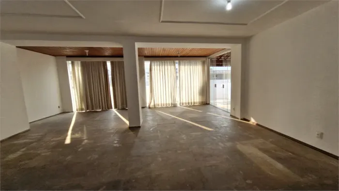 Cobertura à venda ou para alugar com 3 quartos, sendo 1 suíte, no condomínio Ramat Gan, Ri