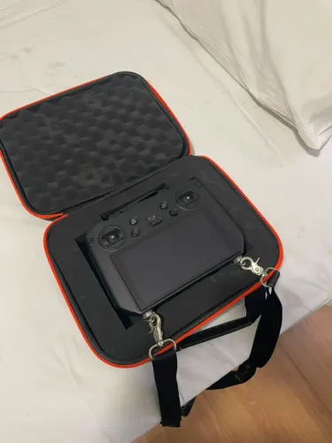 Controle remoto dji rc pro com saída HDMI e transmissão