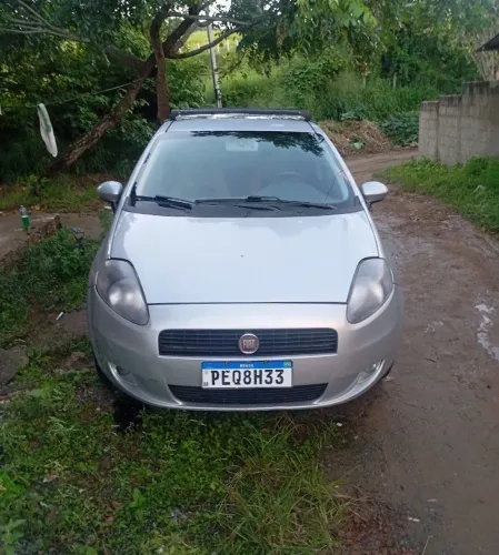 Fiat Punto Essence 1.6 Flex 16V 5P 2011