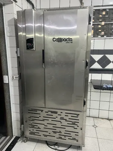 ULTRACONGELADOR