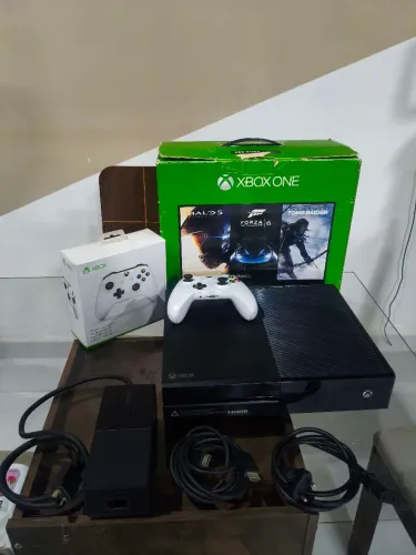 Xbox One FAT Completo 1 Controle + 3 Jogos