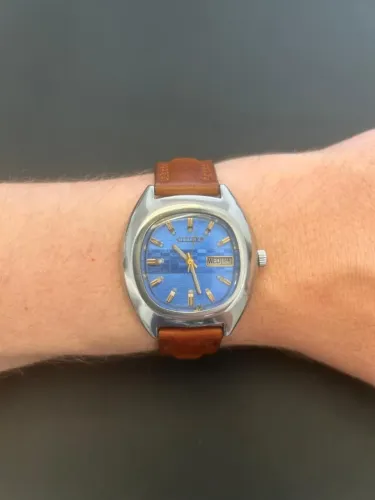 Relógio Citizen Automático Vintage Anos 80 - Mostrador Azul Trabalhado - Ref. 71-0539