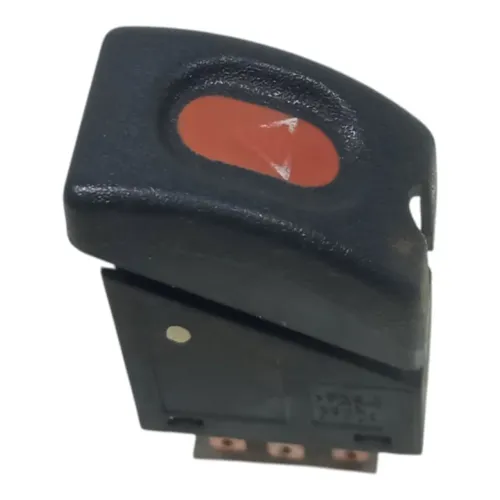 Botão Pisca Alerta Gm Corsa 1993 1994 1995 1996 1997 A 2002