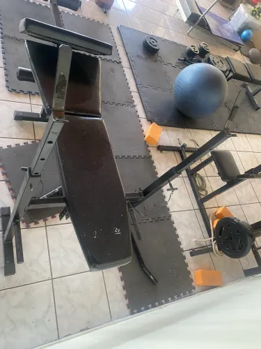 Estação de musculação banco de supino e banco extensor