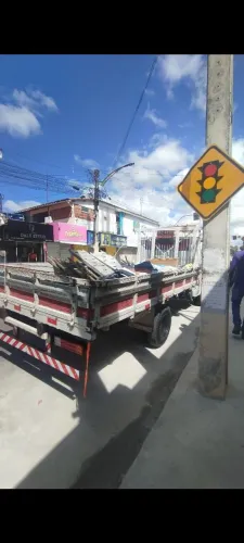 Carroceria de madeira