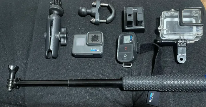 Go Pro Hero 6 Black com Vários Acessórios