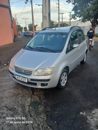 Fiat Idea ELX 1.4 MPI Fire Flex 8V 5P 2006