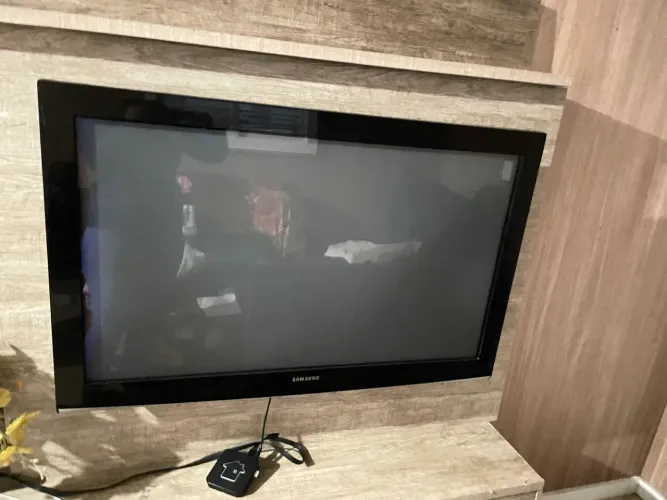 TVs 