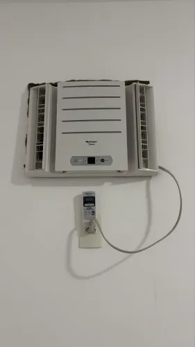 Ar condicionado - Janela - Springer Midea 10000 BTUs
