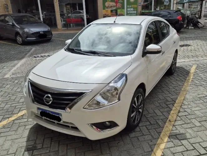 Nissan Versa SL 1.6 16V Flexstart 4P Aut. 2019
