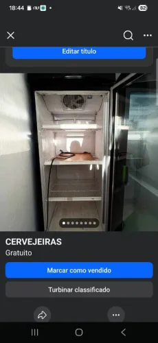 Cervejeira expositora e porta cega