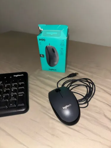 Mouse M90 Logitech