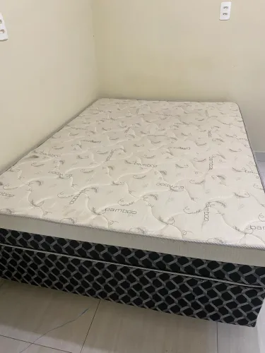 Cama de Casal+Colchão