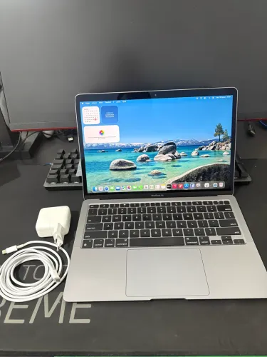 Macbook Air M1 8 Gb Ram | 256 GB Armazenamento - Excelente estado 