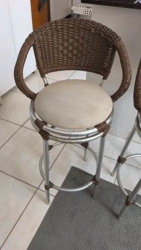 Banqueta alta