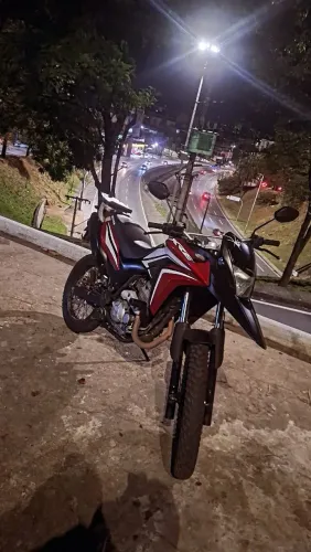 Vendo ou troco moto menor 