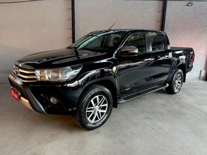Toyota Hilux CD SRV 4X4 2.8 TDI Diesel Aut. 2017
