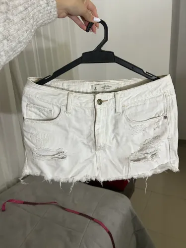 Saia Abercrombie e Fitch
