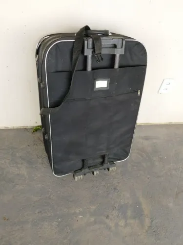 Vendo mala grande usada 1 vez